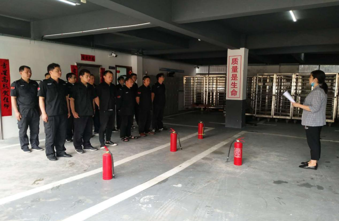 遠程監(jiān)控,報警巡邏,清機加鈔,清分整點,憑證寄庫,頭寸箱寄庫,商鋪安保,智能家居