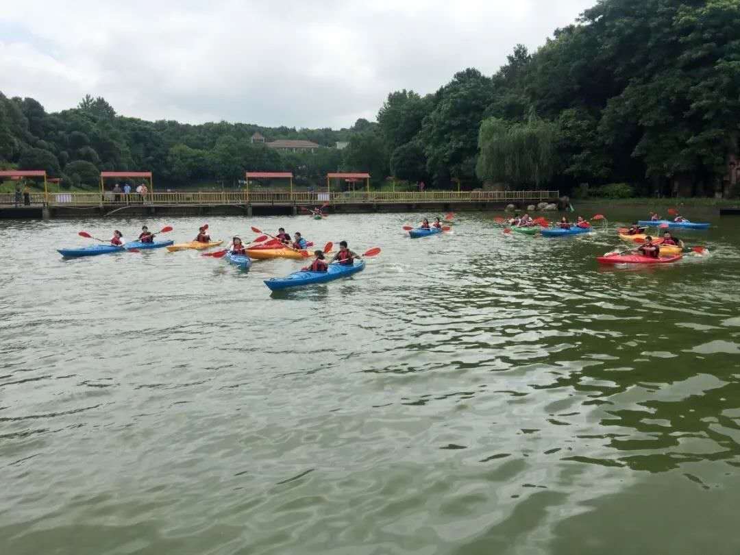 遠程監(jiān)控,報警巡邏,清機加鈔,清分整點,憑證寄庫,頭寸箱寄庫,商鋪安保,智能家居 遠程監(jiān)控,報警巡邏,清機加鈔,清分整點,憑證寄庫,頭寸箱寄庫,商鋪安保,智能家居