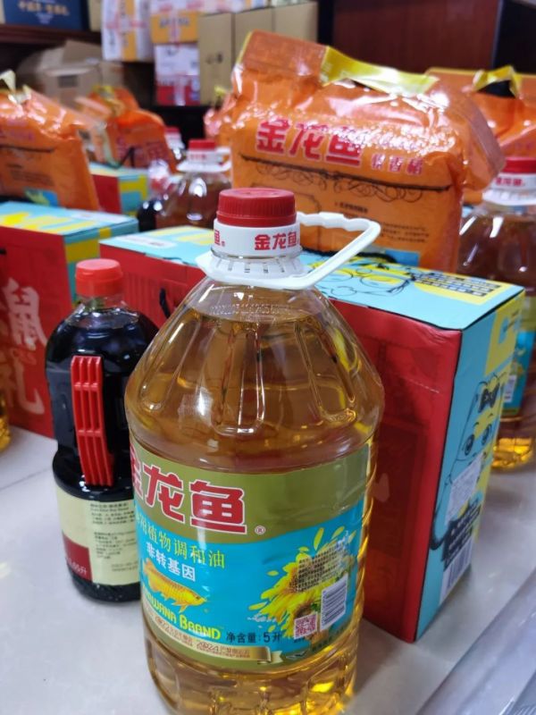 遠(yuǎn)程監(jiān)控,報(bào)警巡邏,清機(jī)加鈔,清分整點(diǎn),憑證寄庫(kù),頭寸箱寄庫(kù),商鋪安保,智能家居