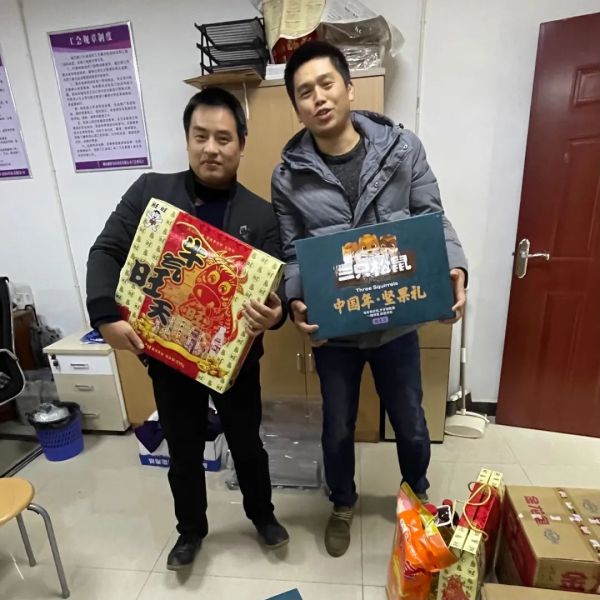 遠(yuǎn)程監(jiān)控,報(bào)警巡邏,清機(jī)加鈔,清分整點(diǎn),憑證寄庫(kù),頭寸箱寄庫(kù),商鋪安保,智能家居