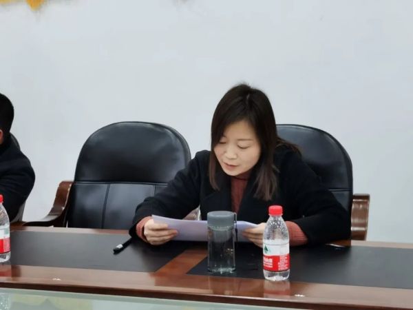 遠(yuǎn)程監(jiān)控,報警巡邏,清機(jī)加鈔,清分整點(diǎn),憑證寄庫,頭寸箱寄庫,商鋪安保,智能家居